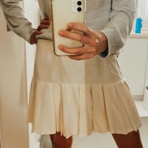 Danang pleated skirt